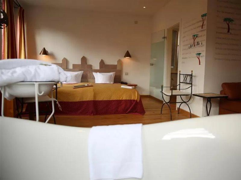 Hotel Drei Raben Нюрнберг Екстериор снимка