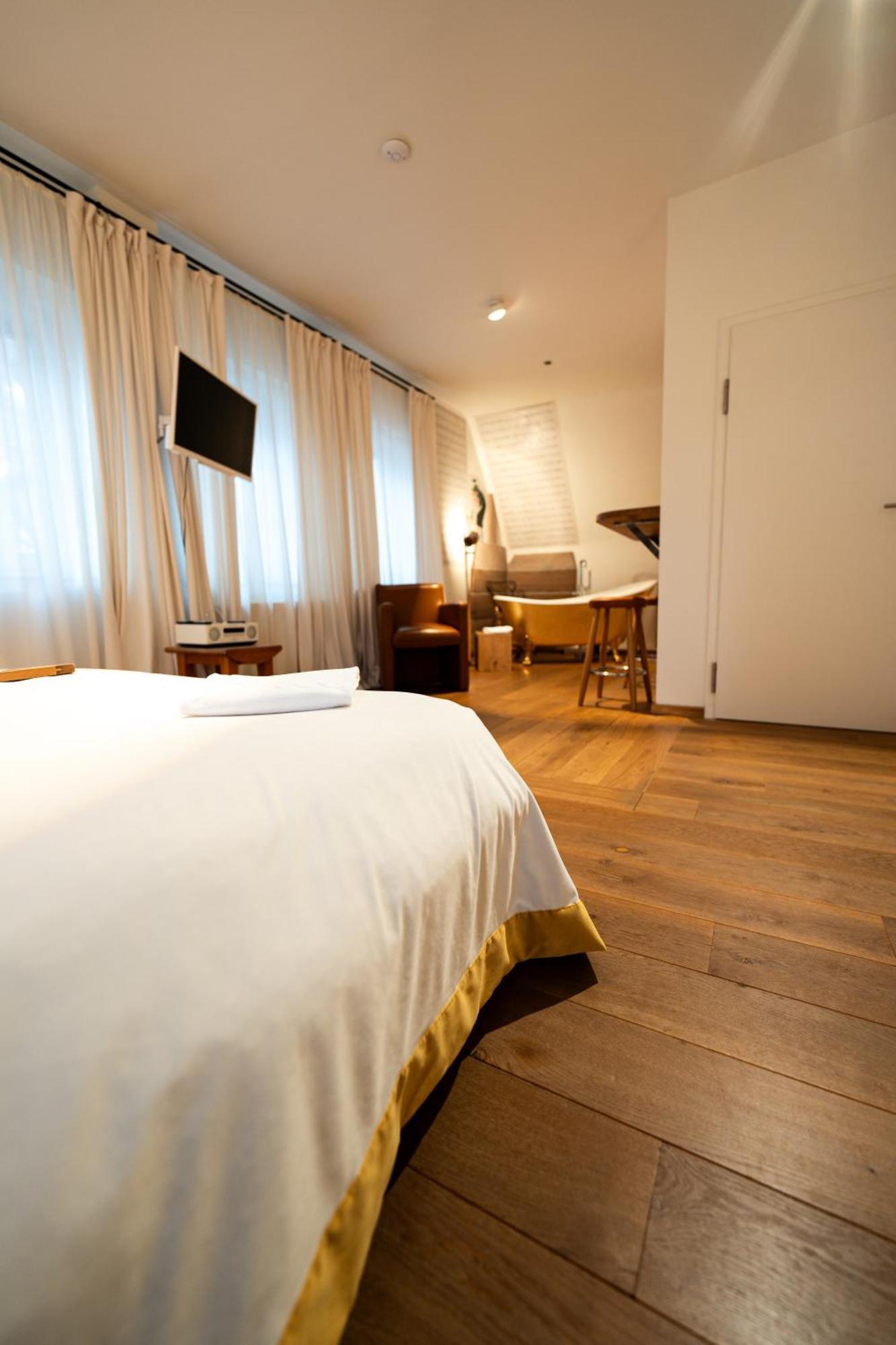 Hotel Drei Raben Нюрнберг Екстериор снимка