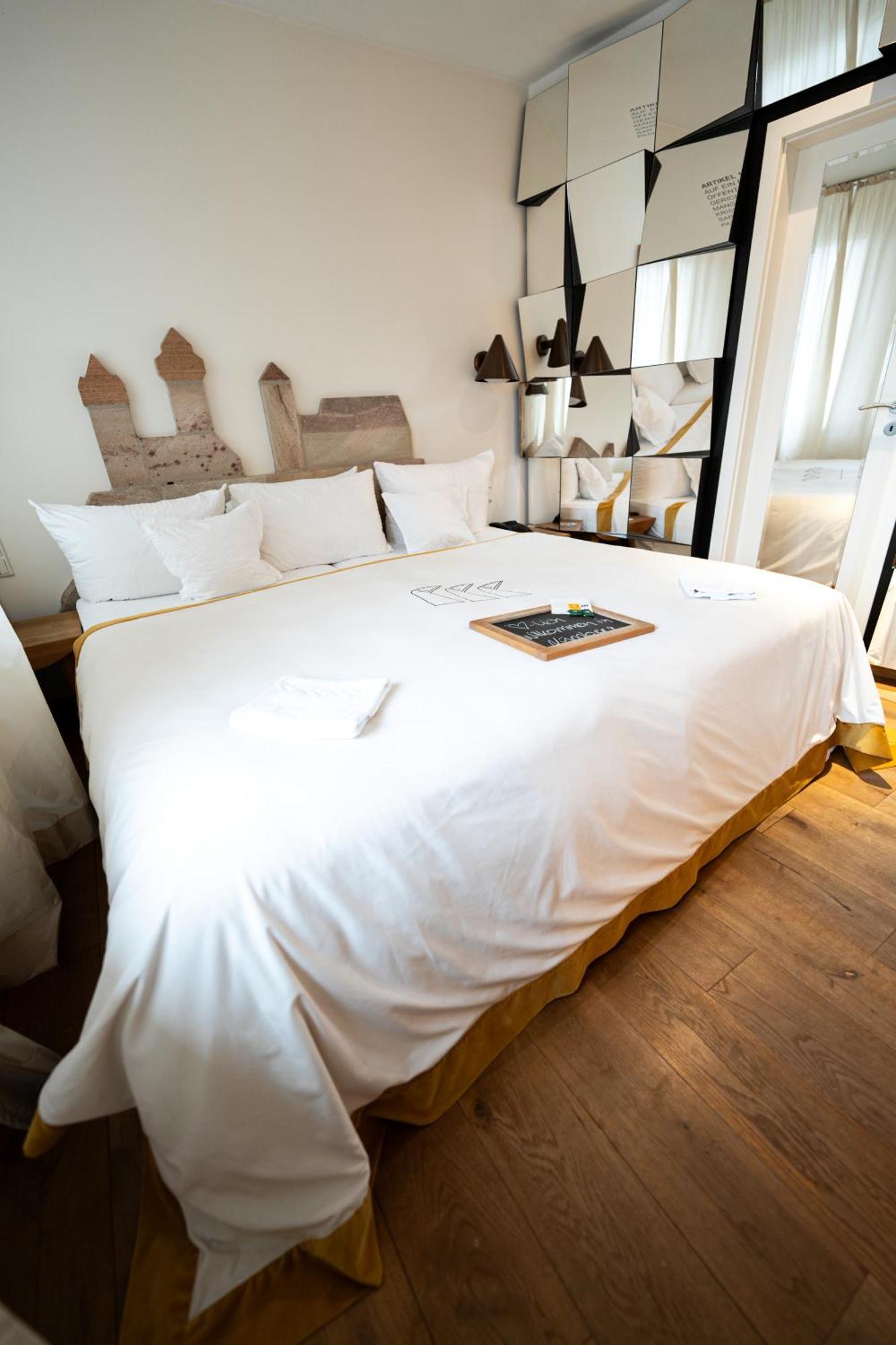 Hotel Drei Raben Нюрнберг Екстериор снимка