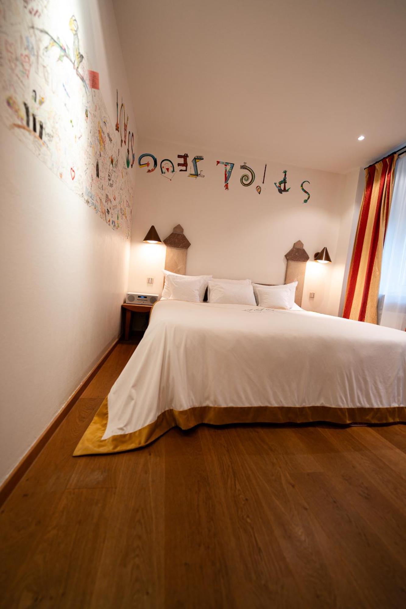 Hotel Drei Raben Нюрнберг Стая снимка