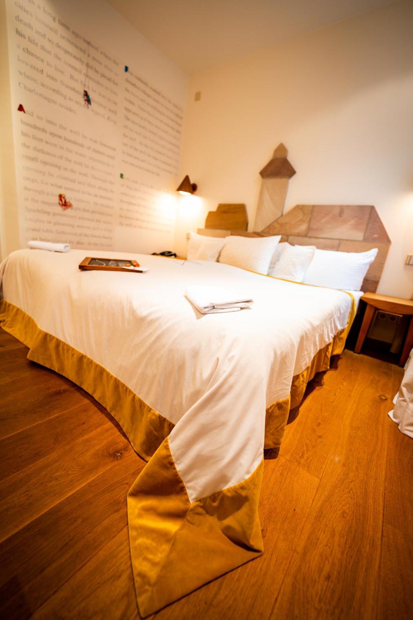 Hotel Drei Raben Нюрнберг Екстериор снимка