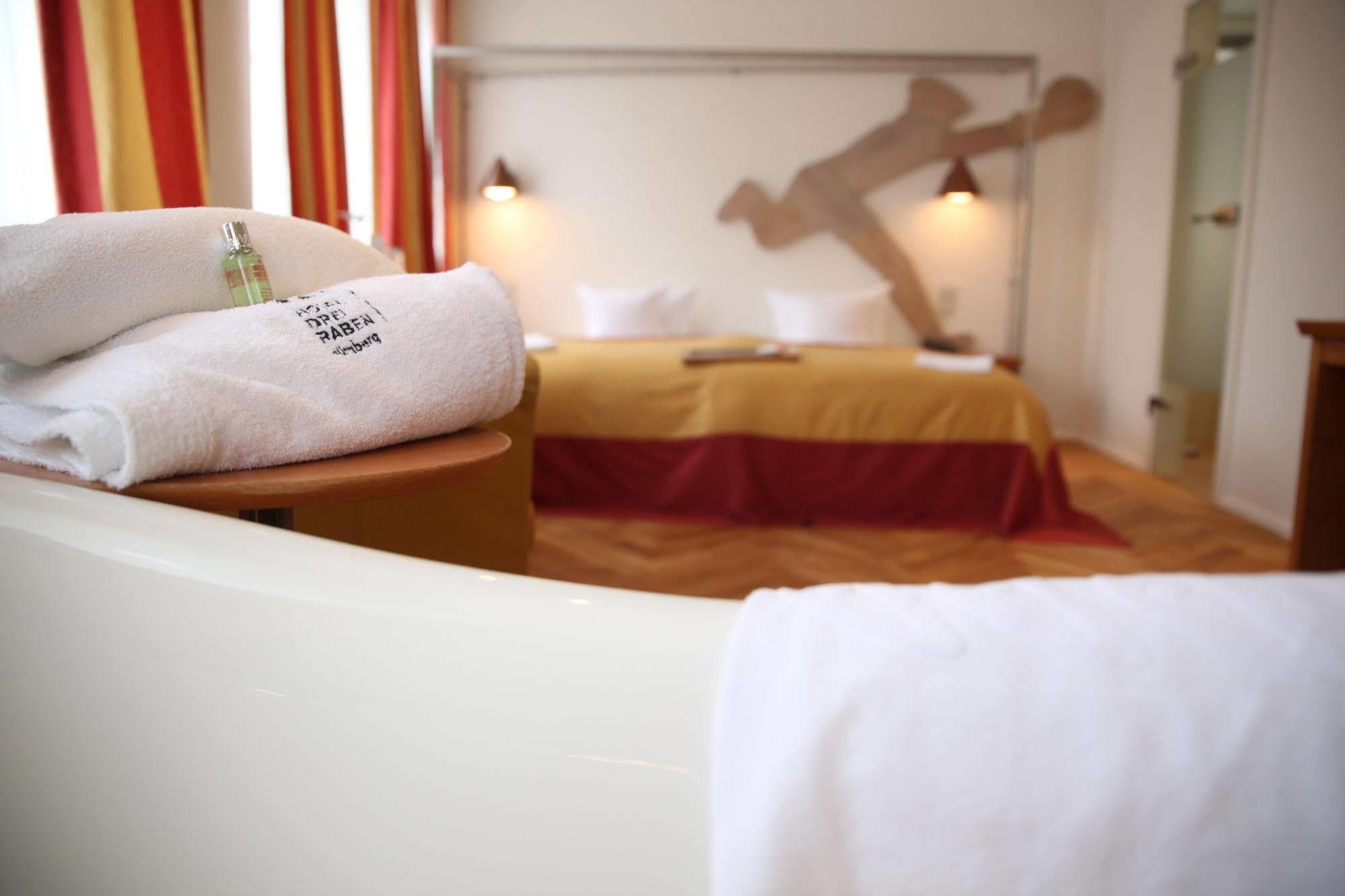 Hotel Drei Raben Нюрнберг Екстериор снимка